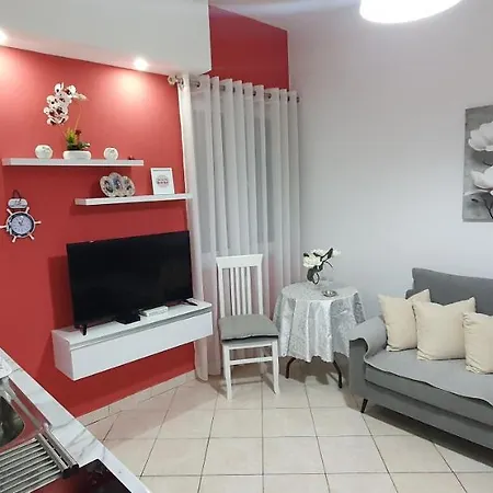 Sunset Apartment Shengjin